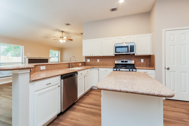 2,265/Mo, 1722 Moston Dr Spring, TX 77386 Kitchen View 2