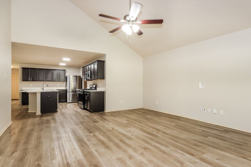 2,295/Mo, 20207 Louetta Reach Dr Spring, TX 77388 Living Room View 2