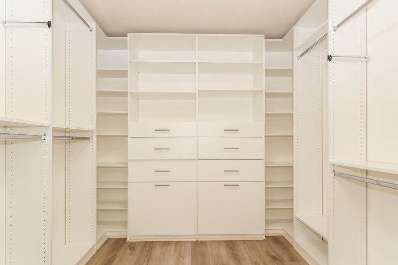 2,295/Mo, 20207 Louetta Reach Dr Spring, TX 77388 Walk In Closet View