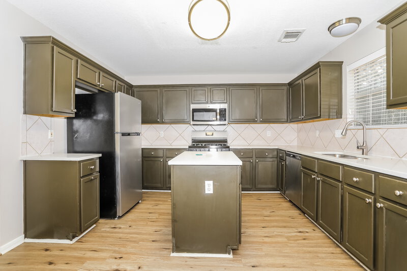 2,370/Mo, 740 Pateway Ct Spring, TX 77386 Kitchen View
