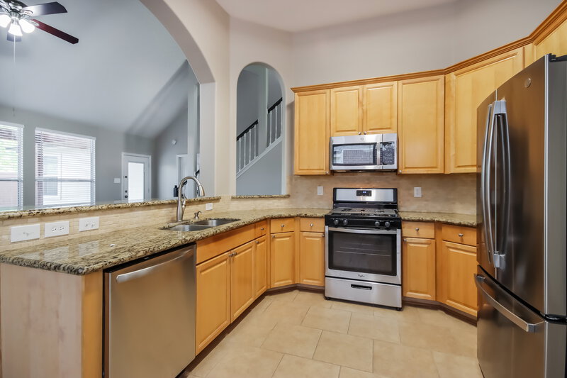 2,275/Mo, 2814 Spring Dusk Ln Spring, TX 77373 Kitchen View