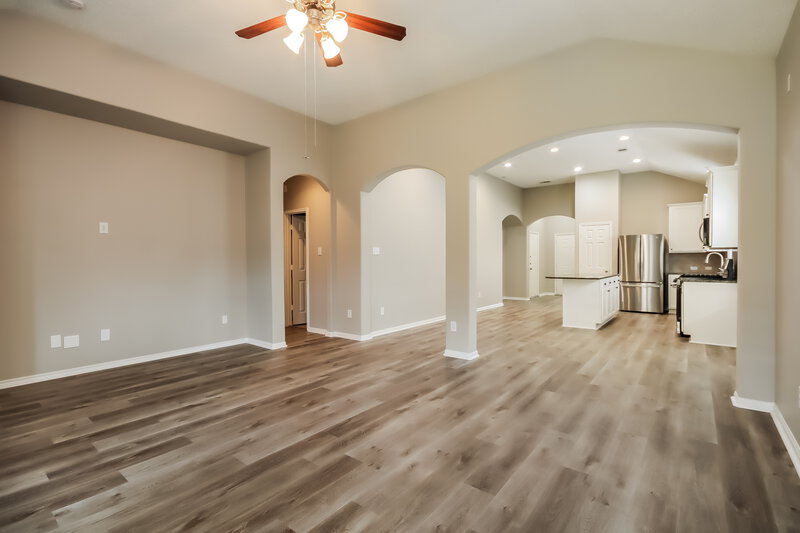 2,490/Mo, 27423 Macy Hills Ct Spring, TX 77386 Living Room View 2