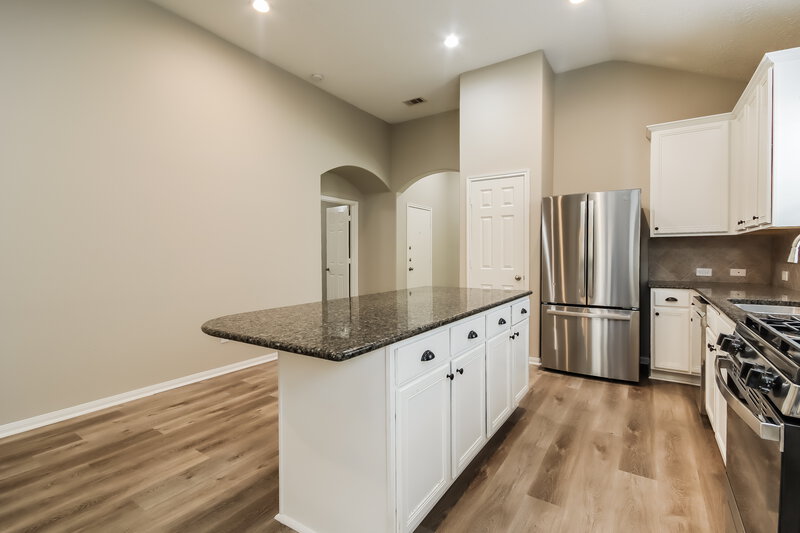 2,490/Mo, 27423 Macy Hills Ct Spring, TX 77386 Kitchen View 3