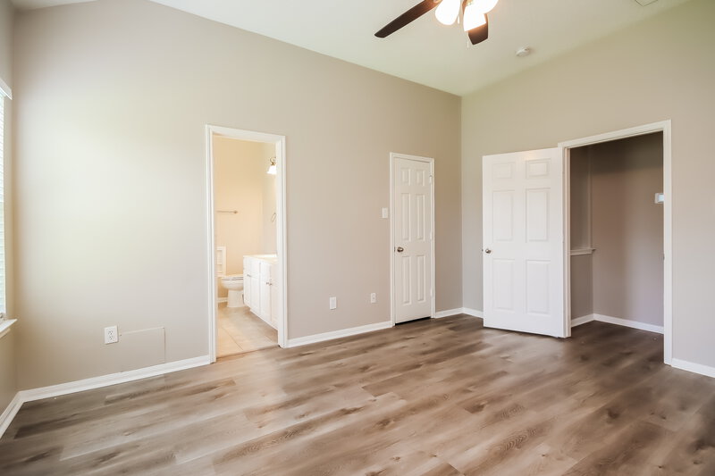 2,490/Mo, 27423 Macy Hills Ct Spring, TX 77386 Main Bedroom View 2