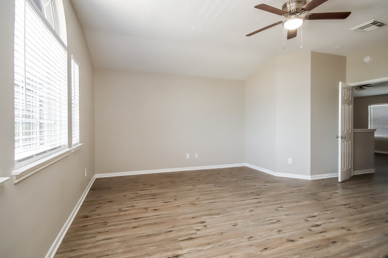 2,320/Mo, 14635 Lothbury Dr Cypress, TX 77429 Bedroom View 2