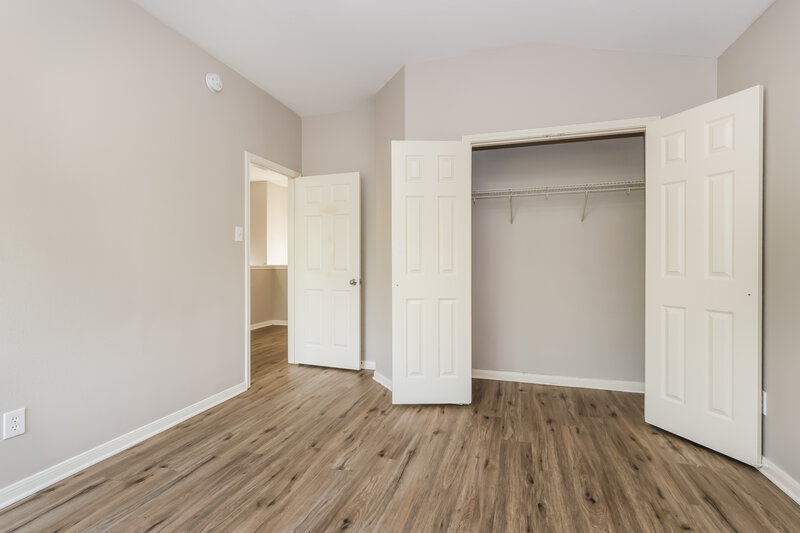 2,400/Mo, 14635 Lothbury Dr Cypress, TX 77429 Bedroom View
