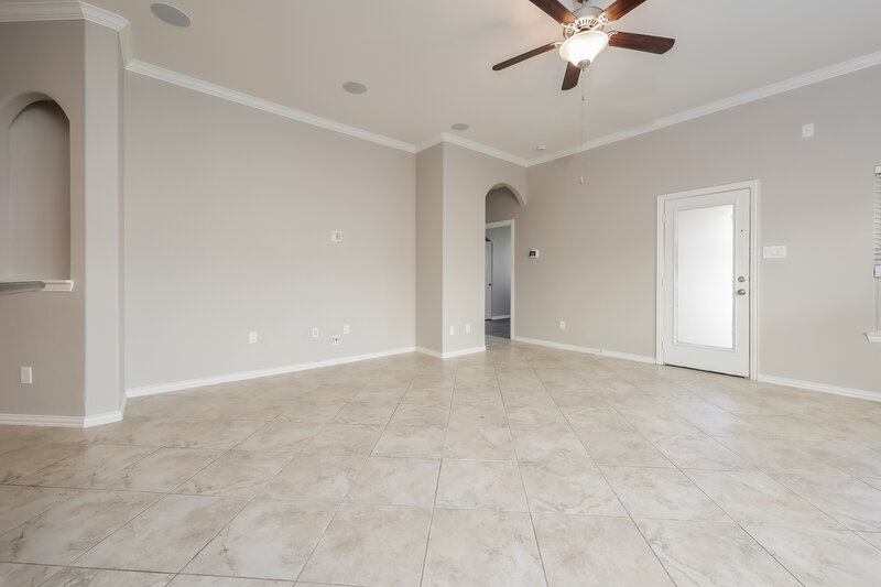 1,855/Mo, 18914 Sorrento Point Dr New Caney, TX 77357 Living Room View