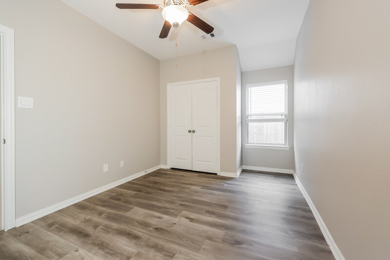 1,855/Mo, 18914 Sorrento Point Dr New Caney, TX 77357 Bedroom View 2