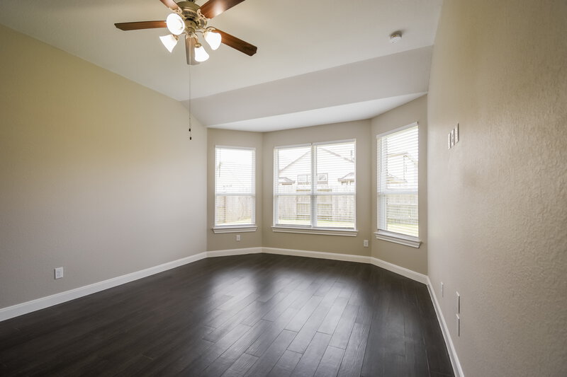 2,675/Mo, 2010 Honey Meadow Ln Houston, TX 77089 Main Bedroom View 2