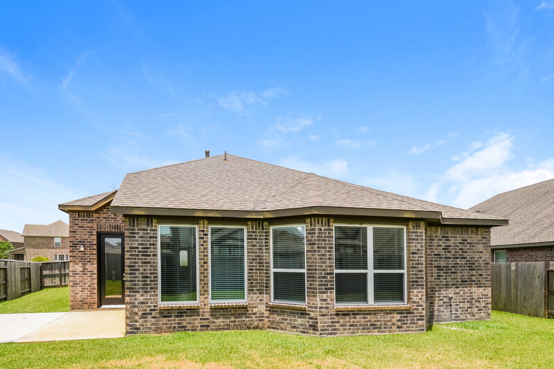 2,675/Mo, 2010 Honey Meadow Ln Houston, TX 77089 Rear View 2