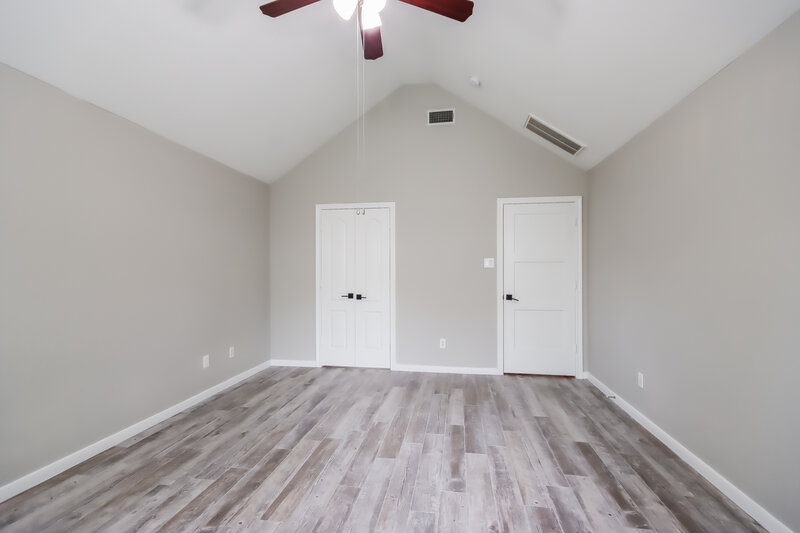 2,750/Mo, 3326 Misty Alcove Ct Kingwood, TX 77345 Main Bedroom View 2
