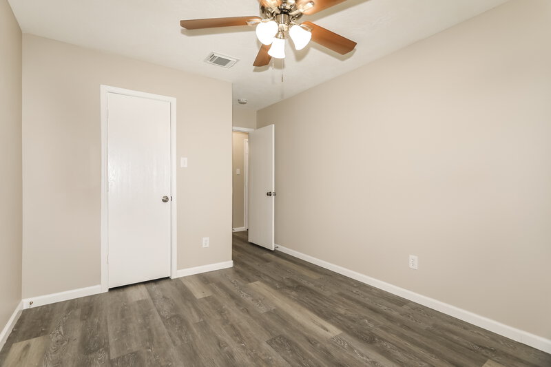 2,030/Mo, 12254 Lavon Dr Tomball, TX 77375 Bedroom View