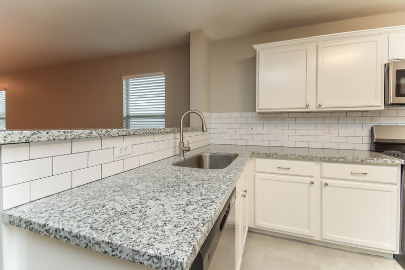 2,580/Mo, 14435 Acuna Ln Houston, TX 77045 Kitchen View
