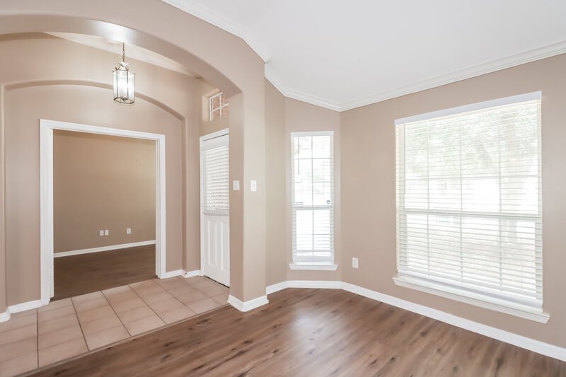 2,510/Mo, 23703 Breckenridge Forest Dr Spring, TX 77373 Sitting Room View