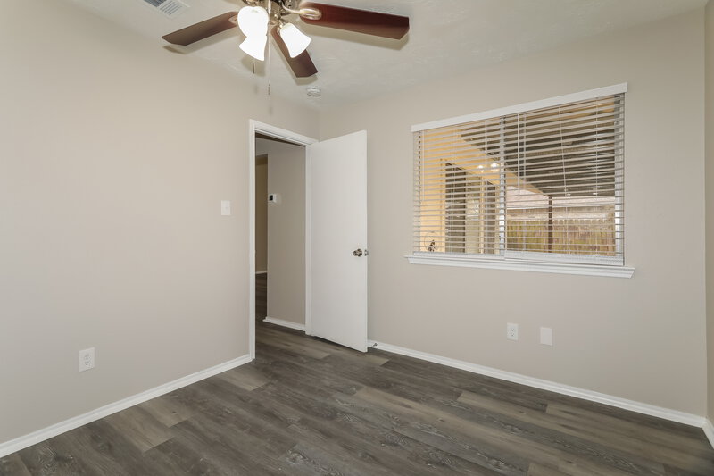 1,925/Mo, 3439 Nutwood Ln Spring, TX 77389 Bedroom View 4