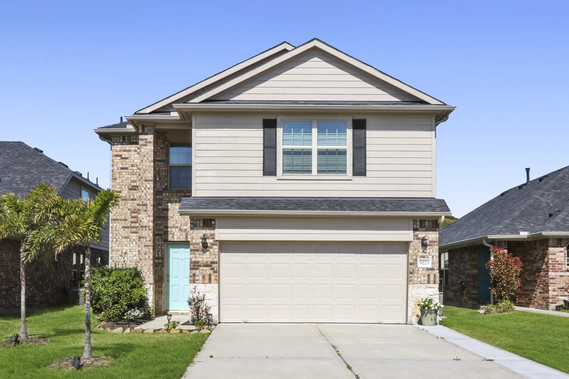 2,230/Mo, 5223 Bay Ln Bacliff, TX 77518 External View
