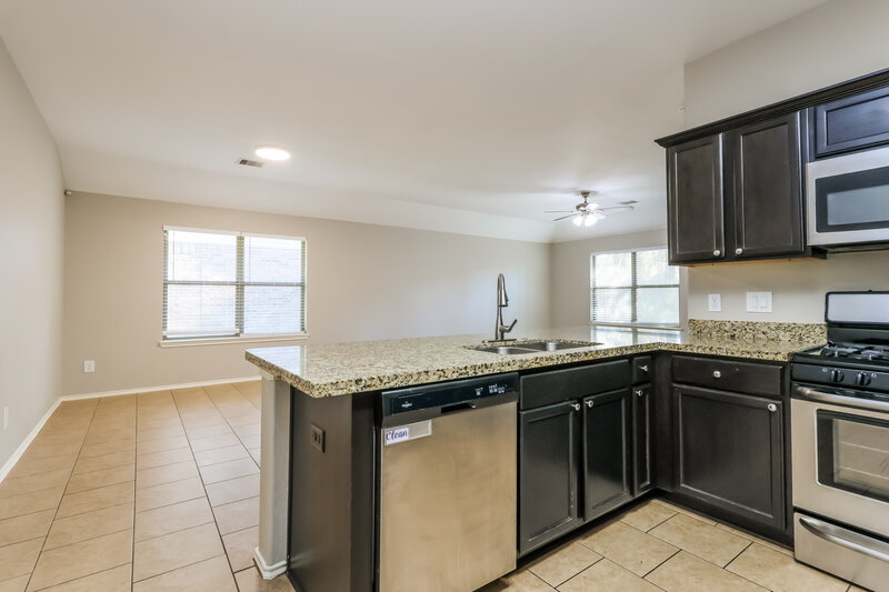 1,760/Mo, 19190 Shire Horse Blvd Porter, TX 77365 Kitchen View 2