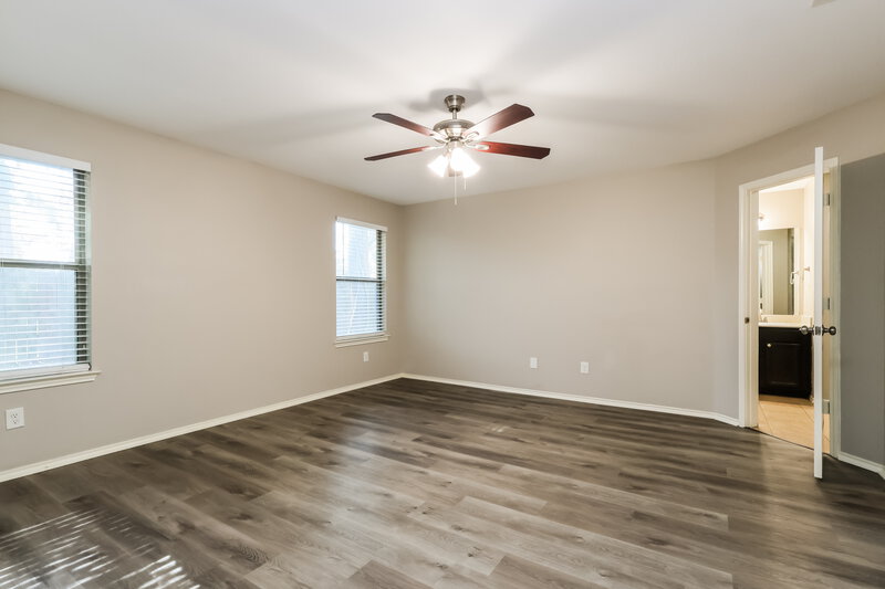 1,760/Mo, 19190 Shire Horse Blvd Porter, TX 77365 Main Bedroom View