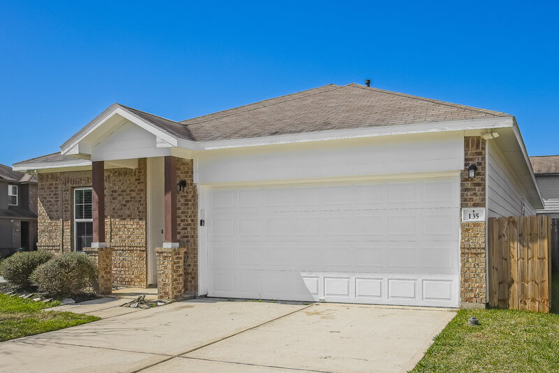 1,835/Mo, 135 Pequin Rd Crosby, TX 77532 External View
