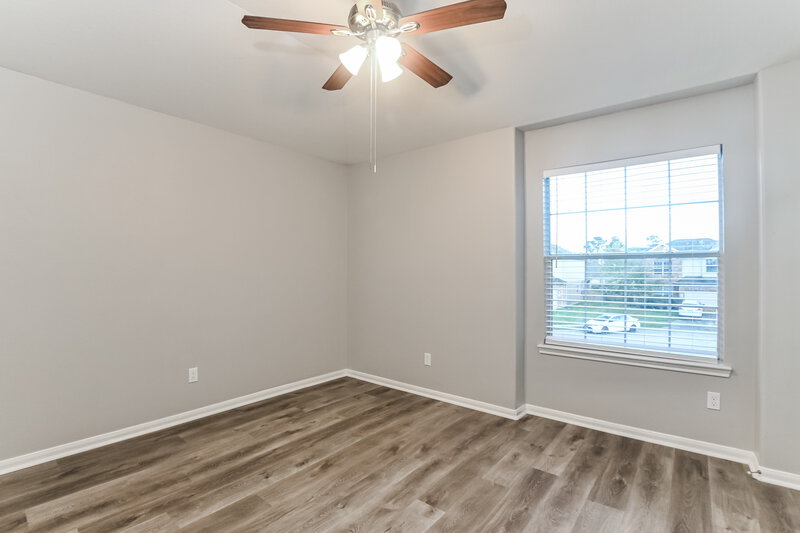 2,530/Mo, 1061 Cabot Cv Dickinson, TX 77539 Bedroom View 2