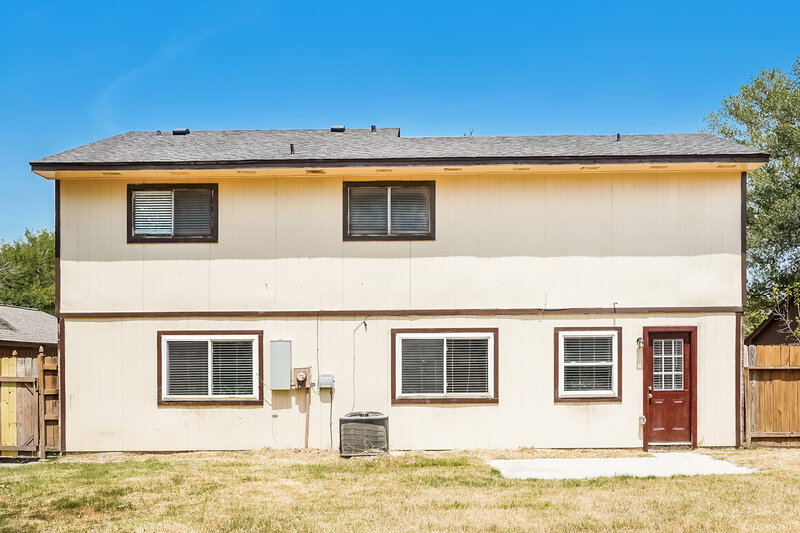 2,295/Mo, 11919 Fallbrook Dr Houston, TX 77065 Rear View
