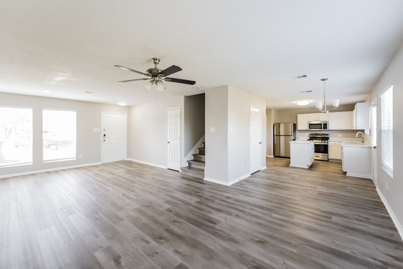 2,205/Mo, 19630 Lighthouse Scene Ln Cypress, TX 77433 Living Room View