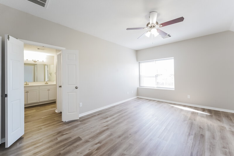 2,205/Mo, 19630 Lighthouse Scene Ln Cypress, TX 77433 Main Bedroom View 2