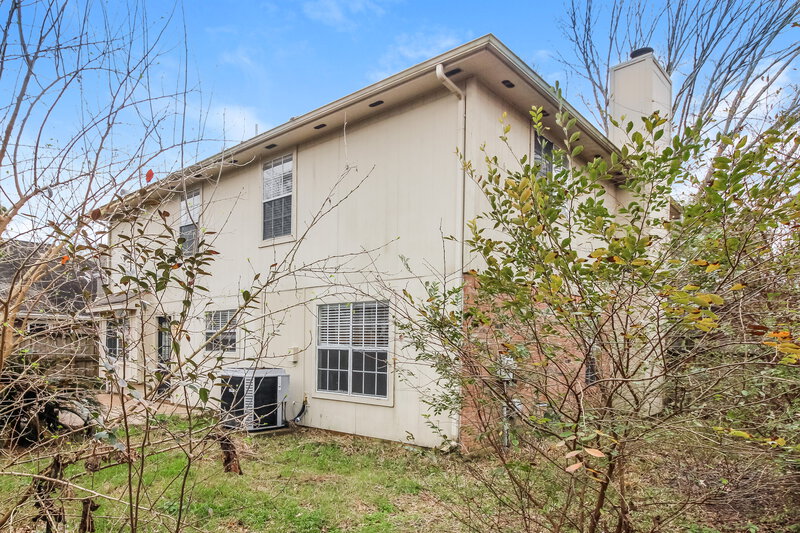 2,115/Mo, 4333 Spoonbill Dr Seabrook, TX 77586 Rear View