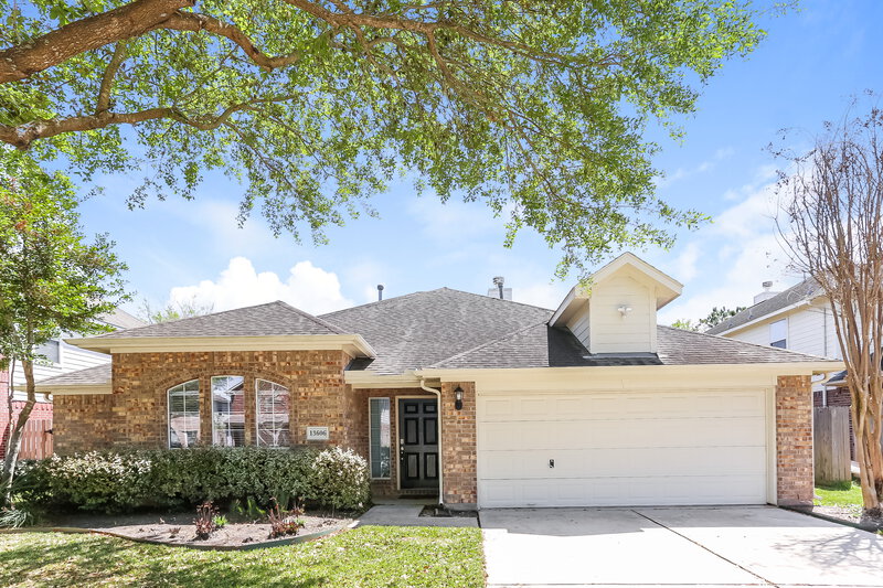 2,640/Mo, 13606 Caney Springs Ln Houston, TX 77044 External View