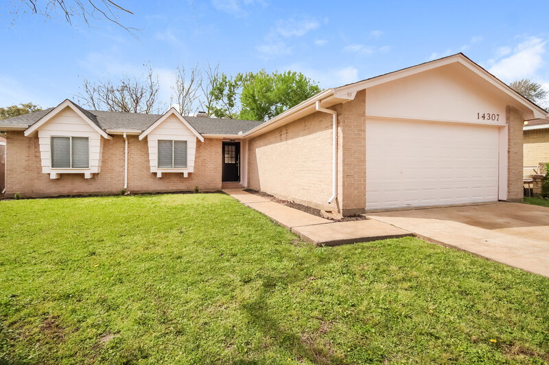 1,820/Mo, 14307 Quiet Town Ln Sugar Land, TX 77498 External View