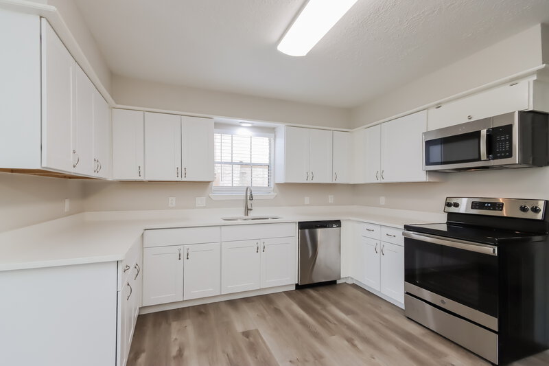 2,640/Mo, 1807 Hamlin Valley Dr Houston, TX 77090 Misc View 5