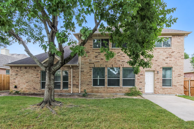 4,330/Mo, 227 Rustic Oaks Dr League City, TX 77573 Rear View