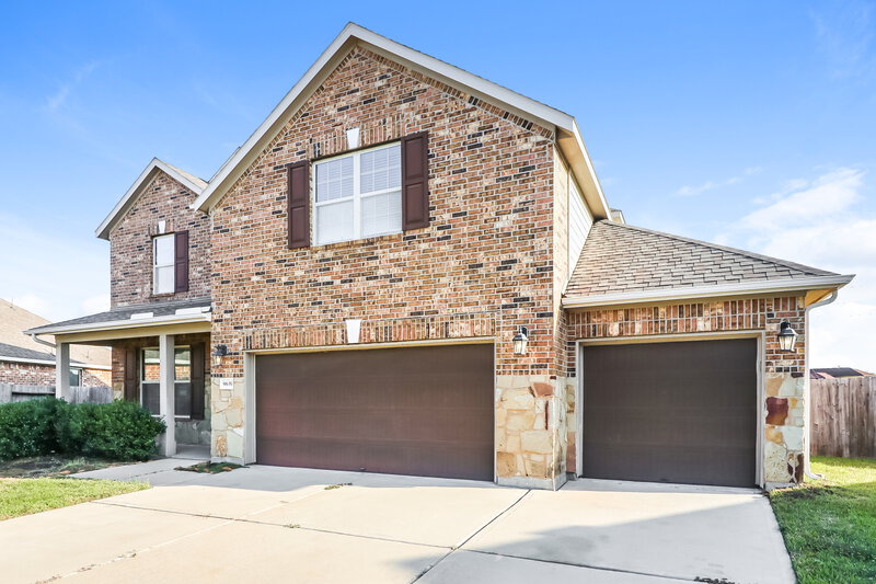 2,900/Mo, 9639 Harmony Lake Ln Rosenberg, TX 77469 Front View