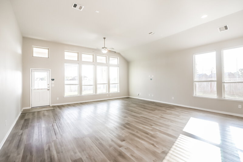 2,900/Mo, 9639 Harmony Lake Ln Rosenberg, TX 77469 Living Room View