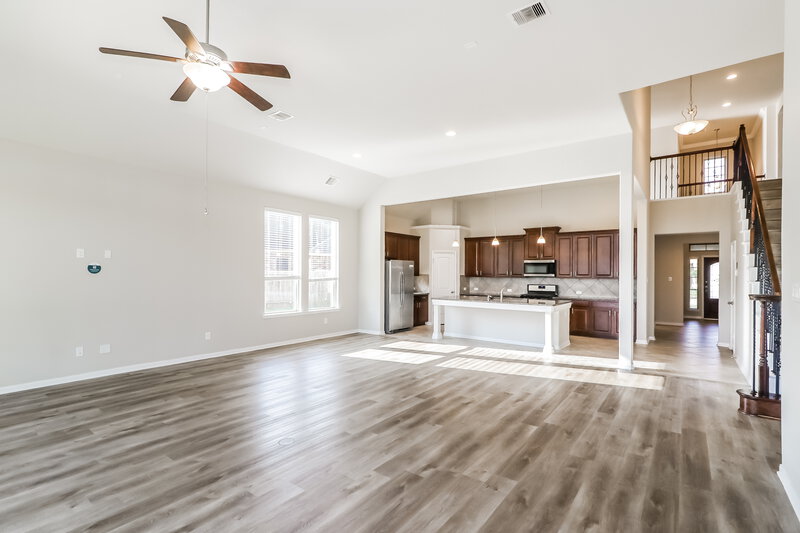 2,900/Mo, 9639 Harmony Lake Ln Rosenberg, TX 77469 Living Room View 2