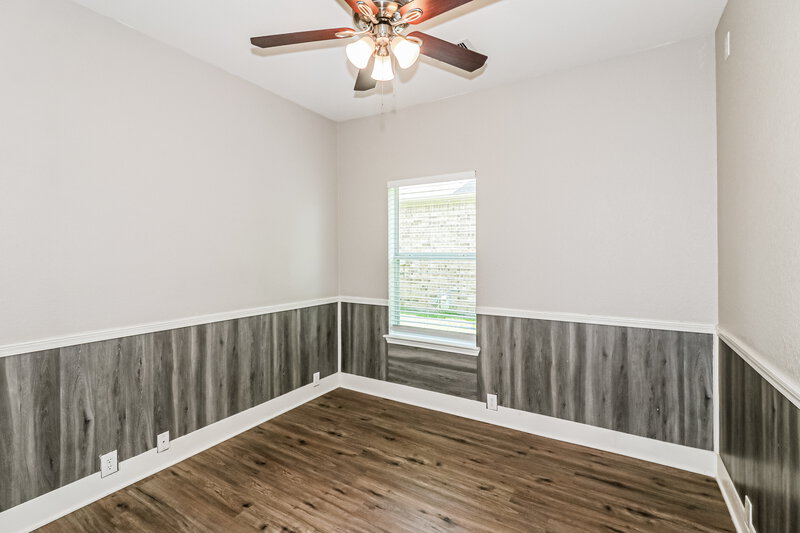 2,235/Mo, 903 Butterfly Ln Rosenberg, TX 77469 Bedroom View 3