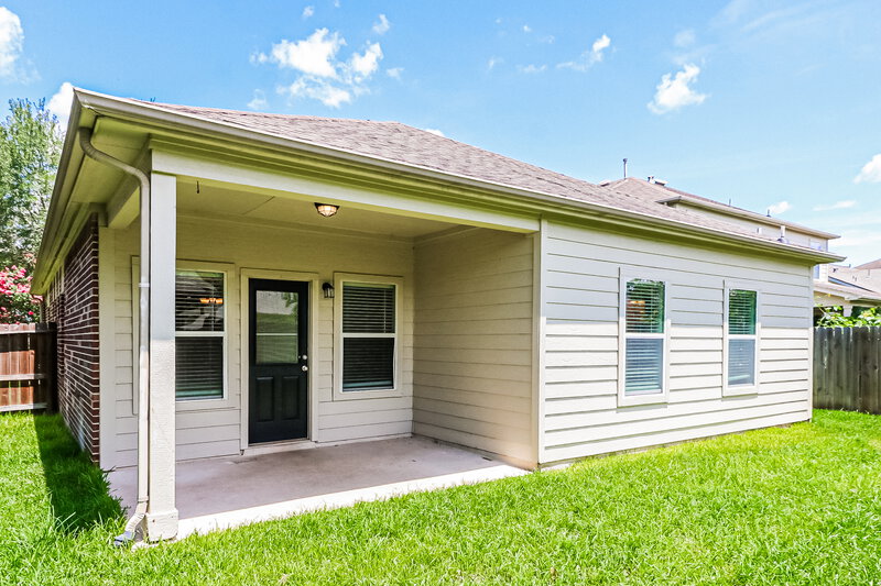 2,235/Mo, 903 Butterfly Ln Rosenberg, TX 77469 Rear View