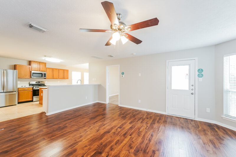 2,015/Mo, 14814 Dorray Ln Houston, TX 77082 Family Room View