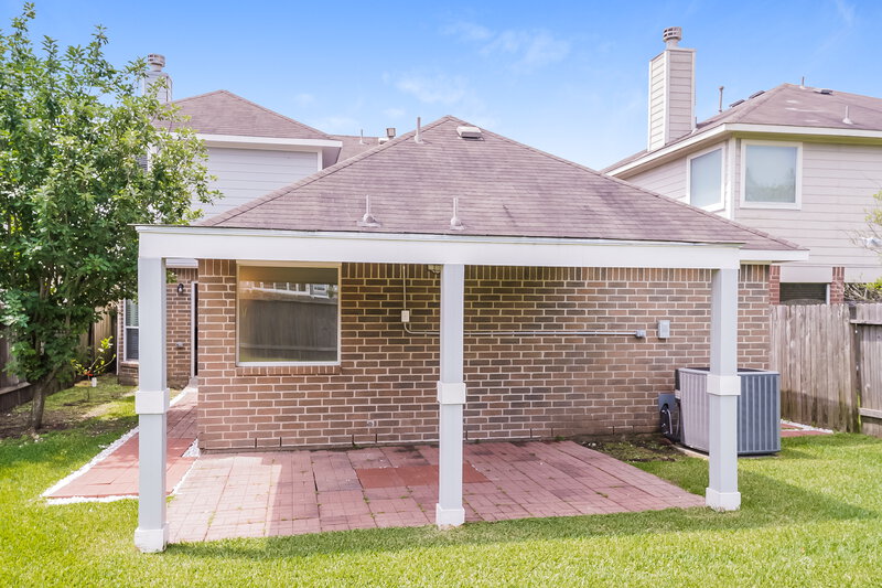 2,015/Mo, 14814 Dorray Ln Houston, TX 77082 Rear View