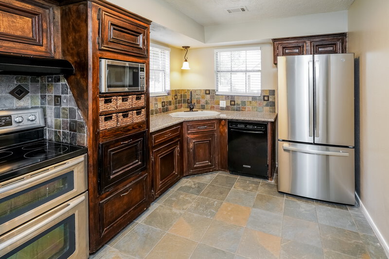2,055/Mo, 24814 Butterwick Dr Spring, TX 77389 Kitchen View