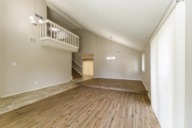 1,905/Mo, 12230 Villa Lea Ln Houston, TX 77071 Family Room View