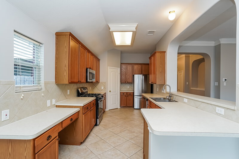 2,440/Mo, 24026 Hackberry Creek Dr Katy, TX 77494 Kitchen View