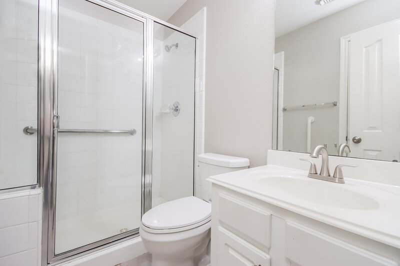 2,390/Mo, 26122 Cypresswood Dr Spring, TX 77373 Bathroom View 2