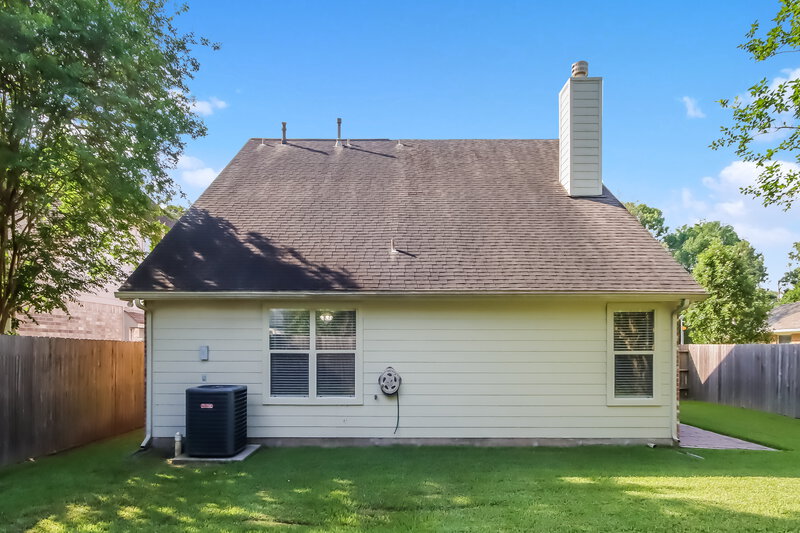 2,390/Mo, 26122 Cypresswood Dr Spring, TX 77373 Rear View