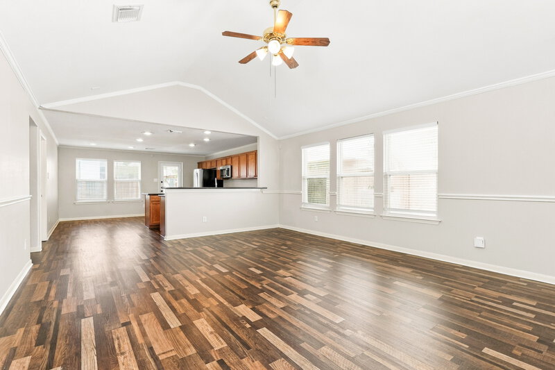 1,910/Mo, 21610 Gannet Peak Way Katy, TX 77449 Living Room View