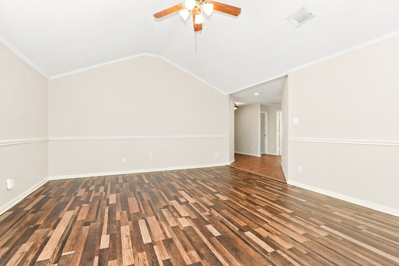 1,910/Mo, 21610 Gannet Peak Way Katy, TX 77449 Living Room View 3