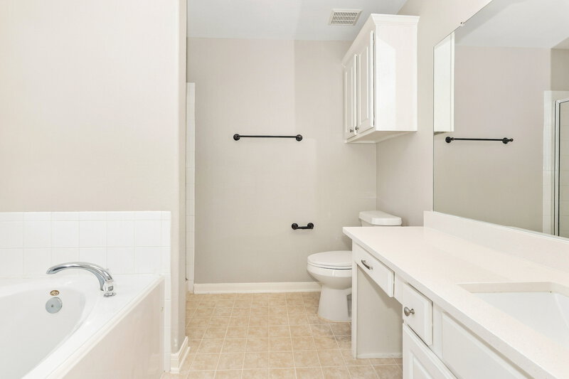 1,910/Mo, 21610 Gannet Peak Way Katy, TX 77449 Primary Bathroom View
