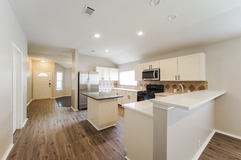 2,155/Mo, 19822 Juniper Berry Dr Richmond, TX 77407 Kitchen View