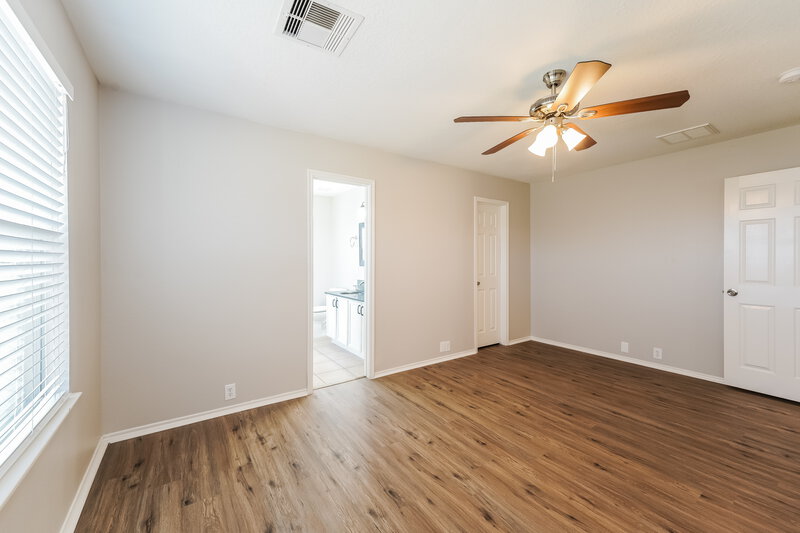 2,155/Mo, 19822 Juniper Berry Dr Richmond, TX 77407 Main Bedroom View 2