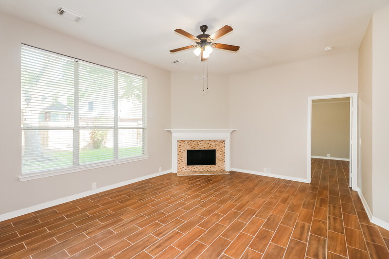 2,465/Mo, 3103 Bronco Bluff Ct Katy, TX 77450 Living Room View